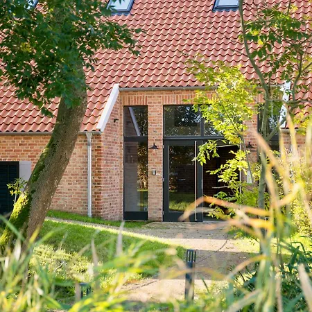 Gulfhof Wangermeer 7 Wilma * Hohenkirchen (Wangerland)
